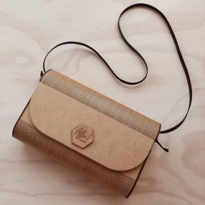 Aitsa! handbag (living hinge from 3mm MDF)